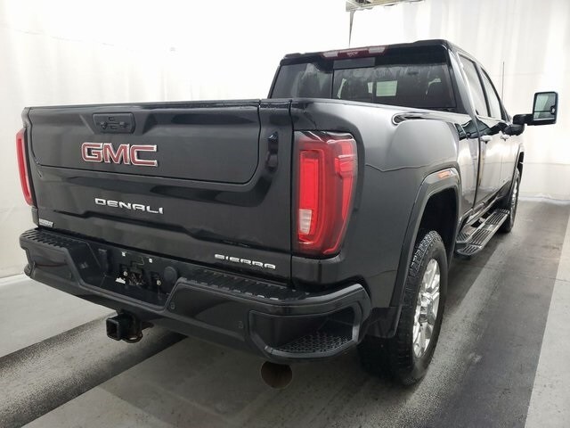 2023 Gmc Sierra 3500 HD Denali photo 3
