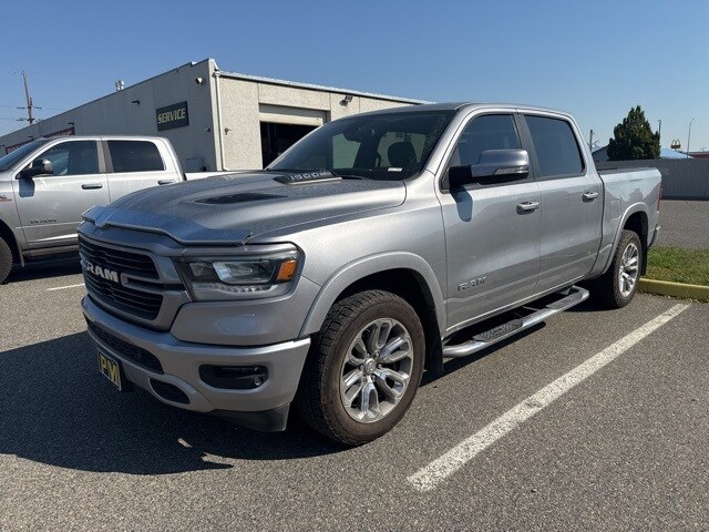 2019 Ram 1500 Laramie photo 2