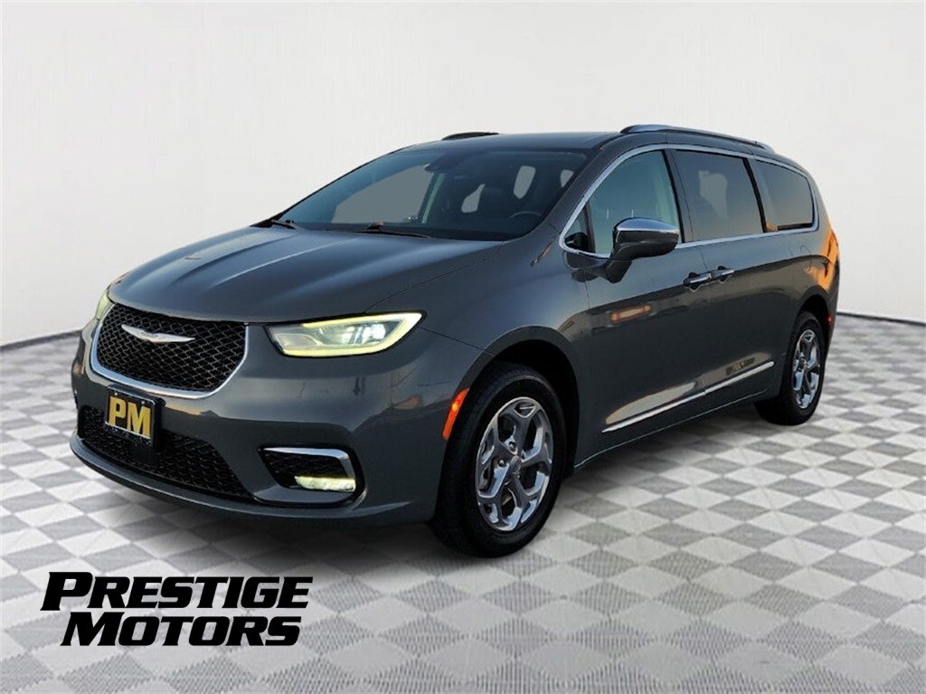 Used 2021 Chrysler Pacifica Limited Van Passenger Van