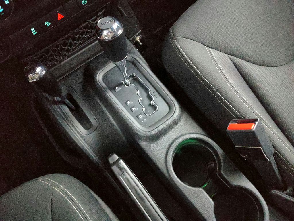 2017 Jeep Wrangler Rubicon - Photo 17