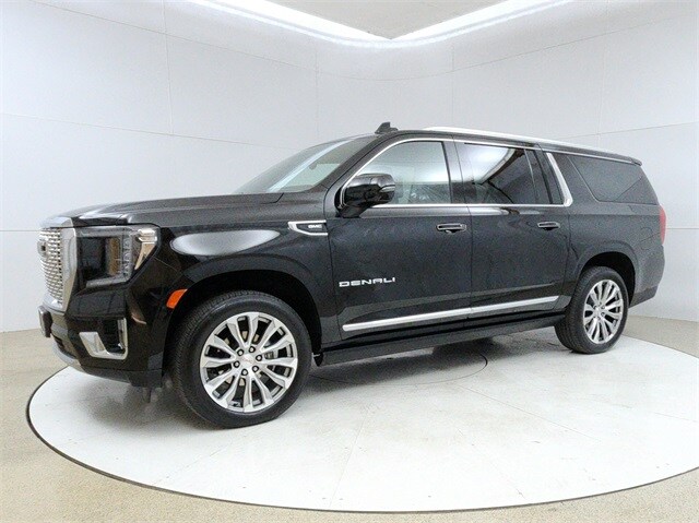 2021 Gmc Yukon XL Denali photo 3