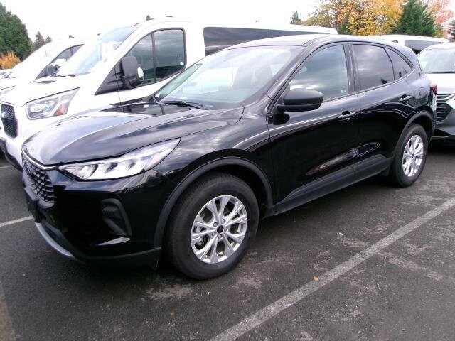 2025 Ford Escape Active photo 2