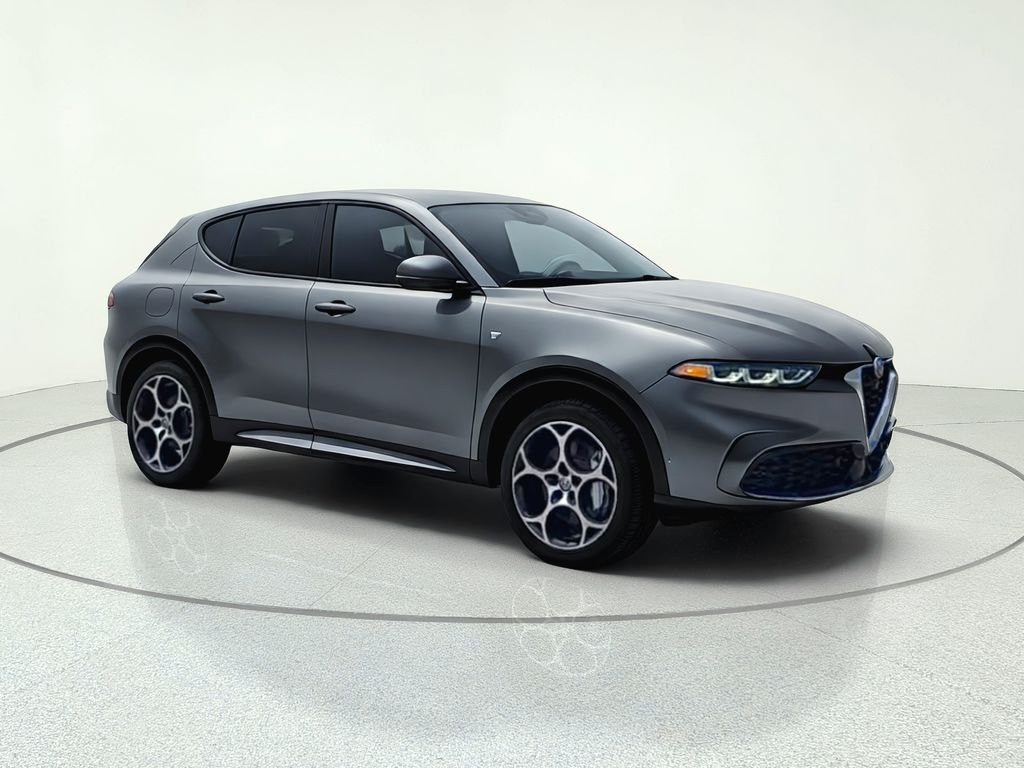 2024 Alfa Romeo Tonale TI's photo