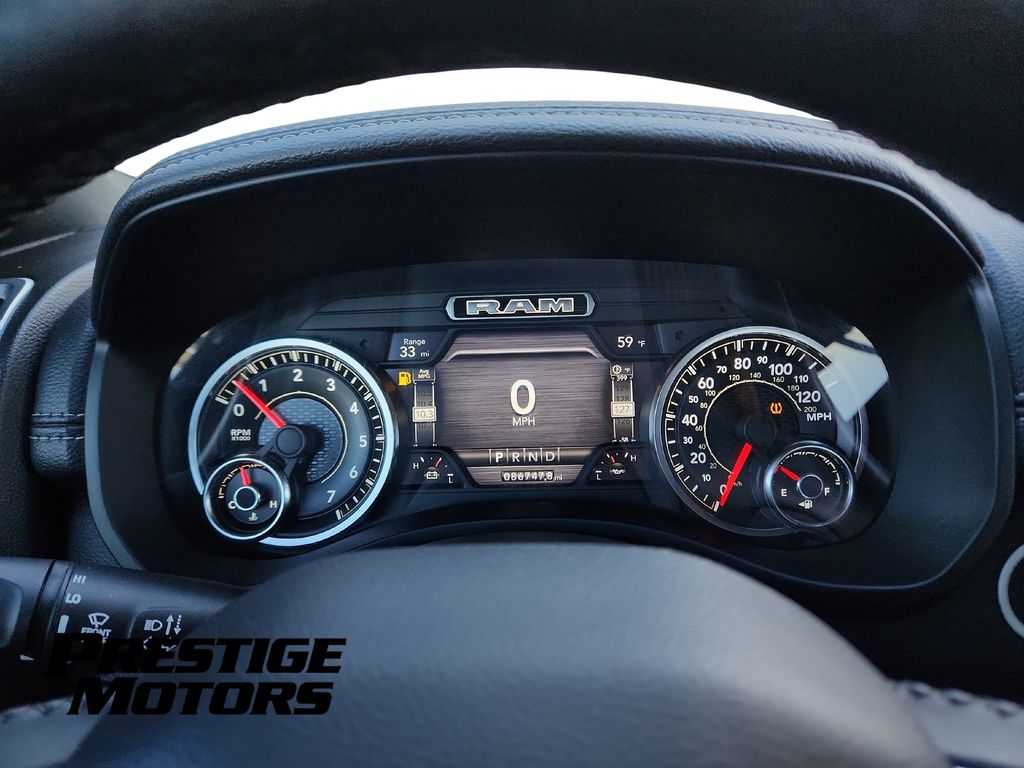 2019 RAM Ram 1500 Pickup Laramie - Photo 17