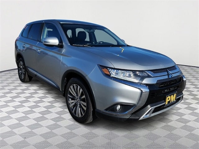 2019 Mitsubishi Outlander SE