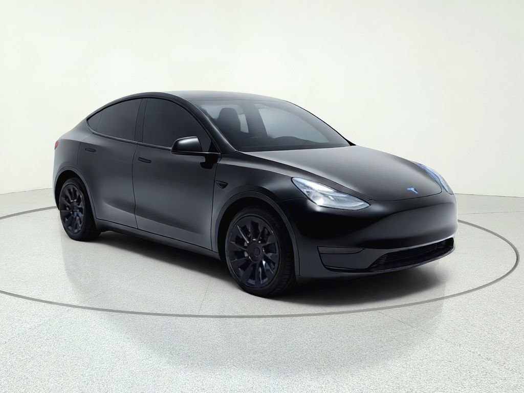 2022 Tesla Model Y Long Range Dual Motor All-Wheel Drive's photo