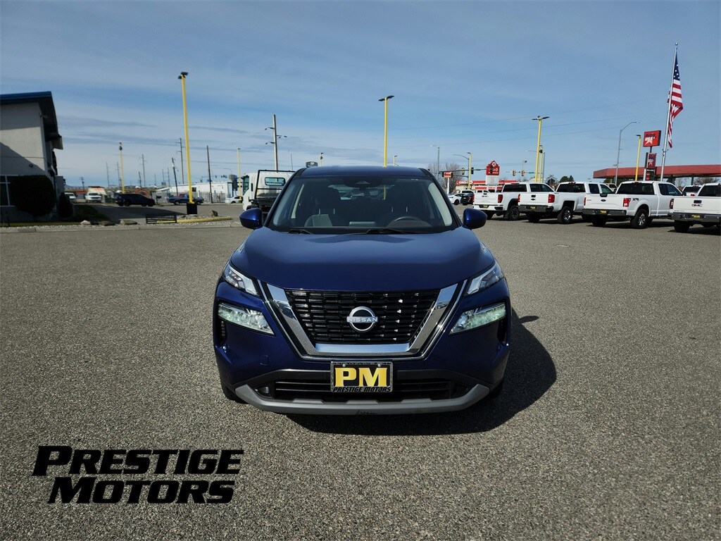 Used 2023 Nissan Rogue SV SUV
