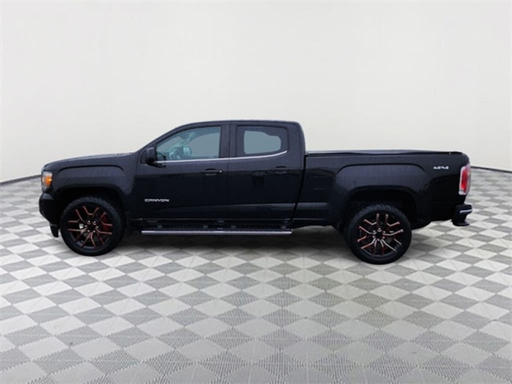 Used 2017 GMC Canyon SLE Truck Crew Cab