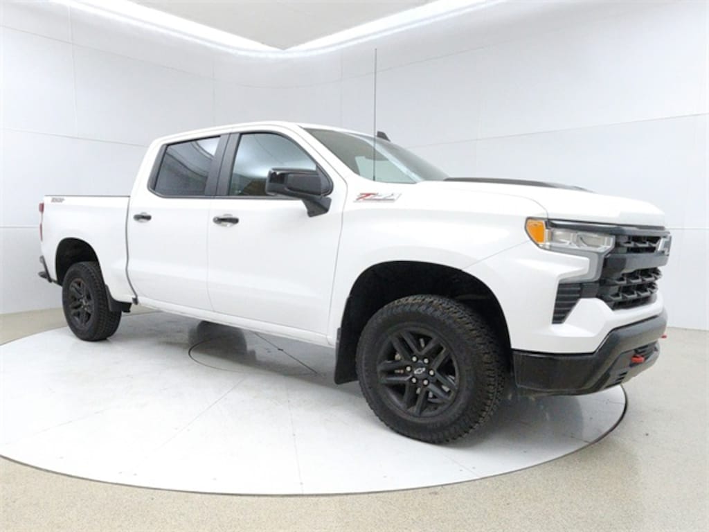 Used 2022 Chevrolet Silverado 1500 LT Trail Boss Truck Crew Cab