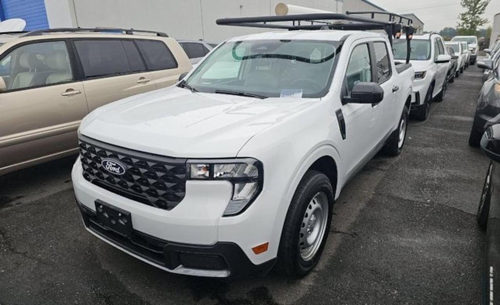 Used 2025 Ford Maverick XLT Truck SuperCrew