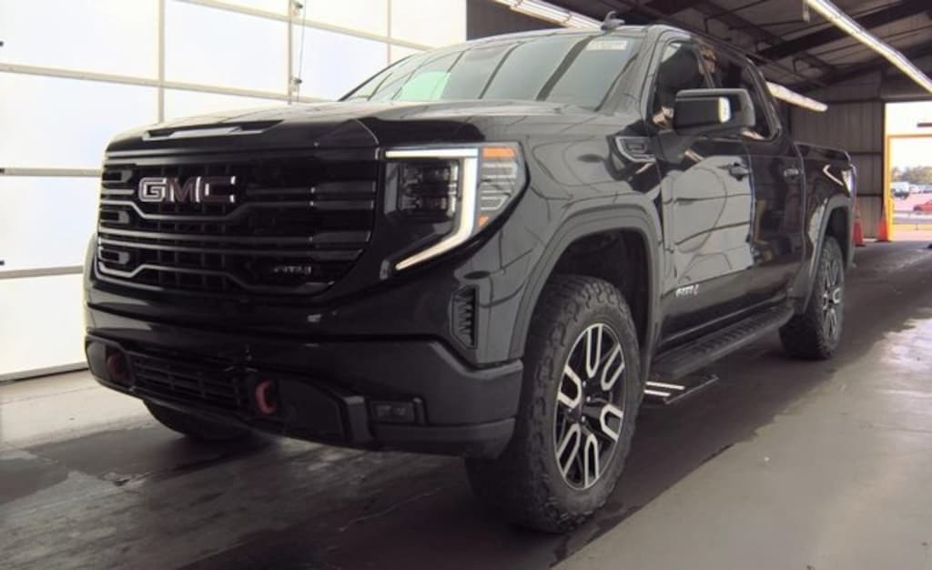 Used 2022 GMC Sierra 1500 AT4 Truck Crew Cab