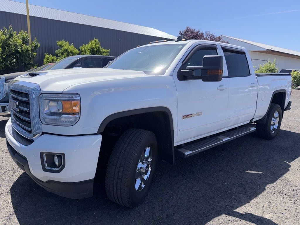 2018 GMC Sierra 4WD Crew Cab Standard Box SLT's photo