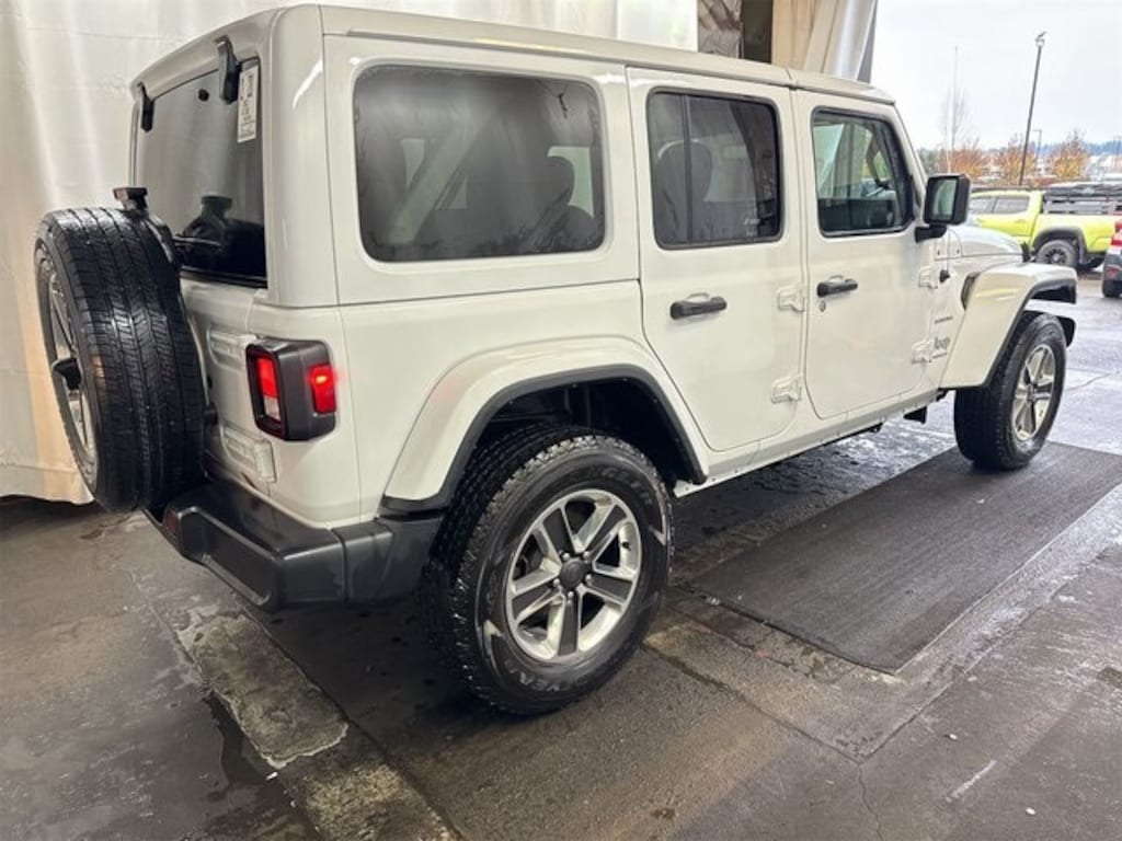 Used 2023 Jeep Wrangler 4-DOOR SAHARA 4X4 SUV