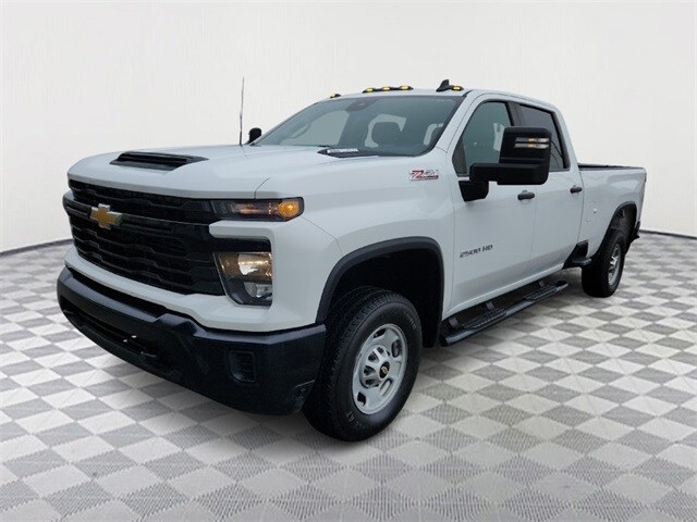 2024 Chevrolet Silverado 2500HD Work Truck photo 2