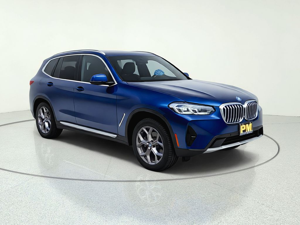 2022 BMW X3 xDrive30i's photo