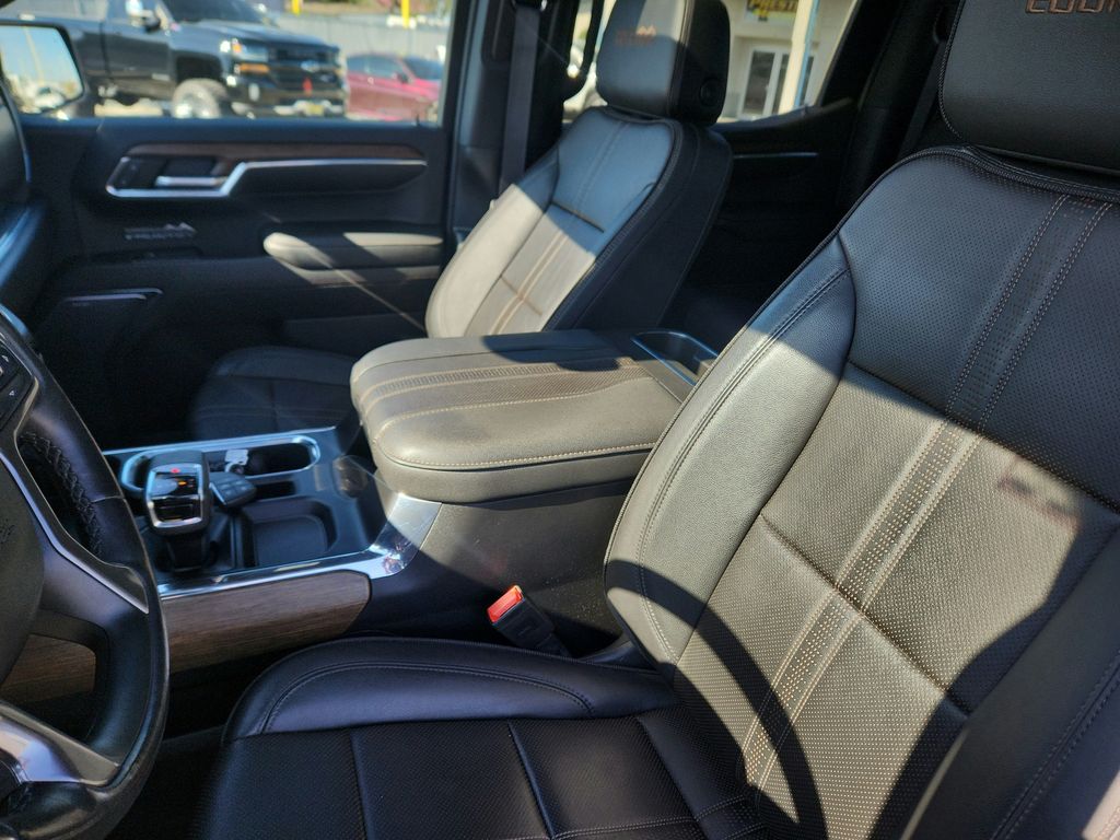 2023 Chevrolet Silverado 1500 High Country - Photo 11