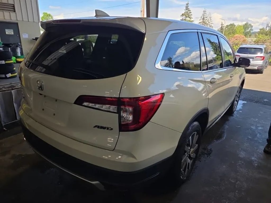 Used 2019 Honda Pilot EX-L AWD SUV