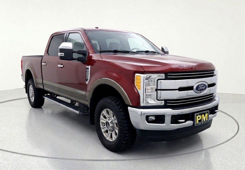 2017 Ford F-250 Lariat 4x4 Crew Cab 8' Box's photo