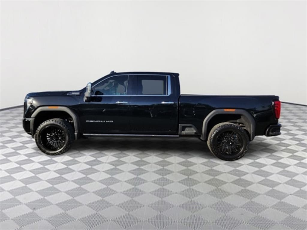 Used 2025 GMC Sierra 2500 HD Denali Ultimate Truck Crew Cab