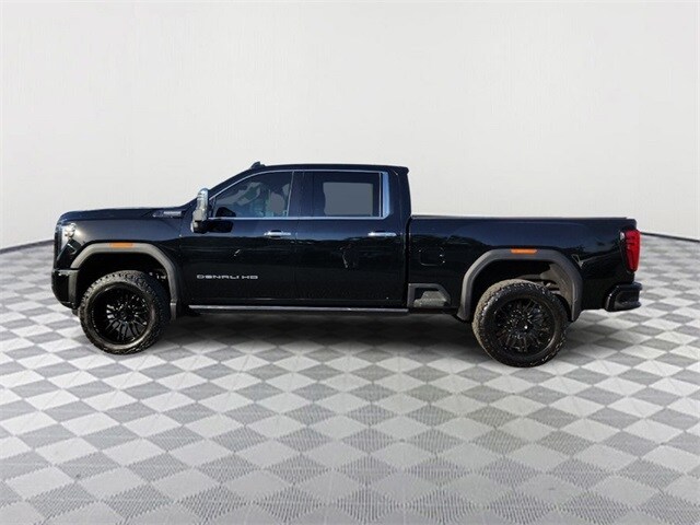 2025 Gmc Sierra 2500 HD Denali Ultimate photo 3