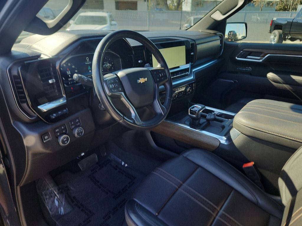 2023 Chevrolet Silverado 1500 High Country - Photo 9