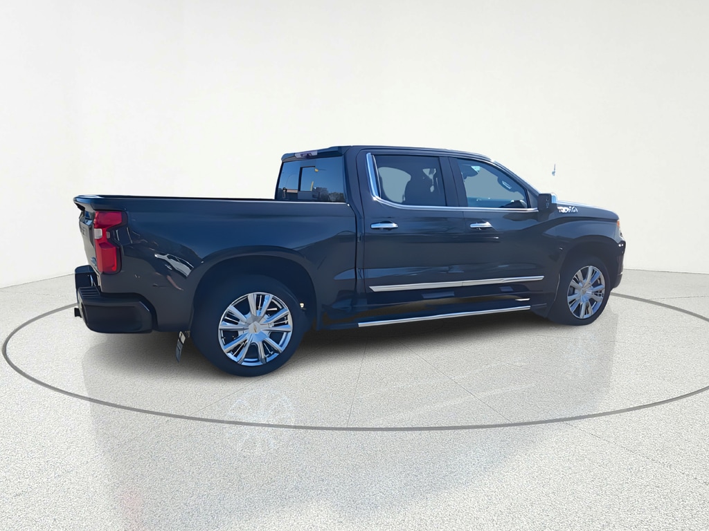 2023 Chevrolet Silverado 1500 High Country - Photo 8