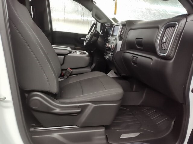 2021 Gmc Sierra 3500 HD SLE photo 4