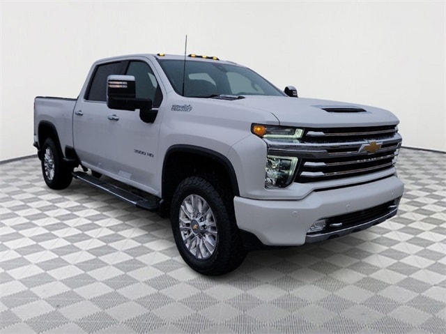2022 Chevrolet Silverado 3500HD High Country's photo