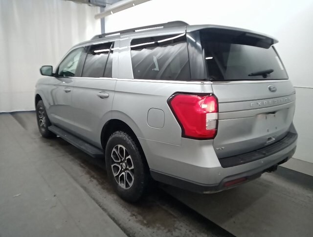 2024 Ford Expedition XLT photo 3