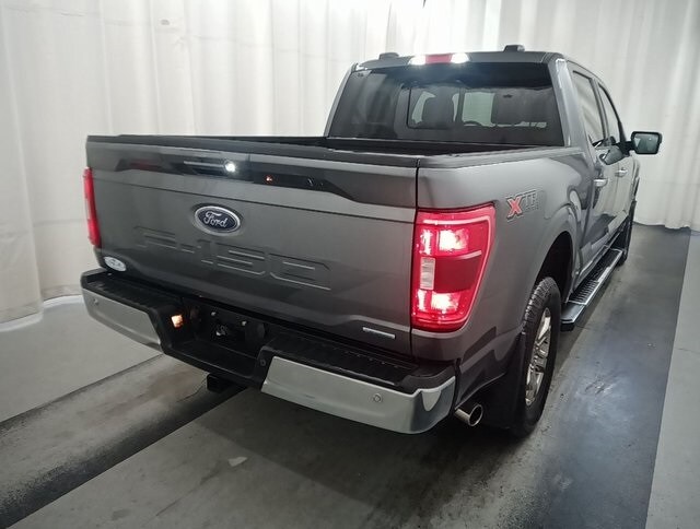 2023 Ford F-150 XLT photo 2