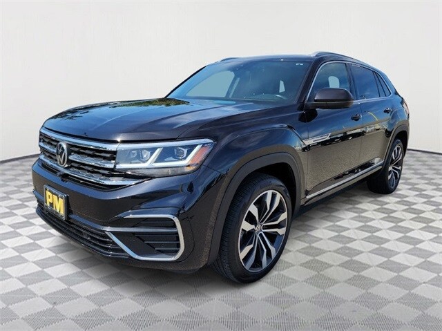 2022 Volkswagen Atlas Cross Sport V6 SEL Premium R-Line photo 3