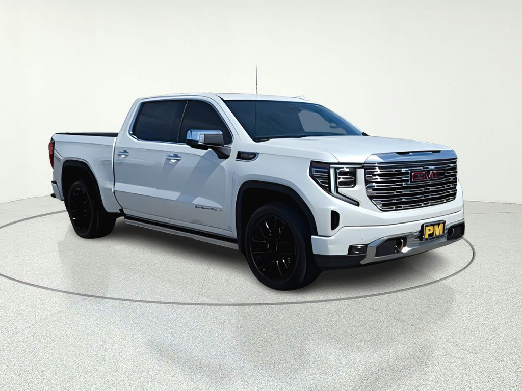 2024 GMC Sierra 4WD Crew Cab Short Box Denali's photo