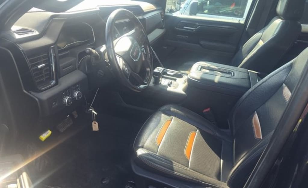 Used 2022 GMC Sierra 1500 AT4 Truck Crew Cab