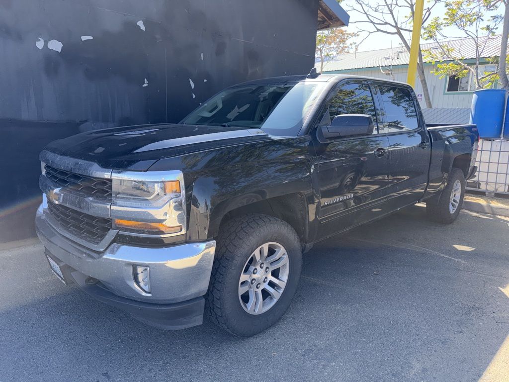 2018 Chevrolet Silverado 1500 LT 4X4 Crew Cab Short Box's photo