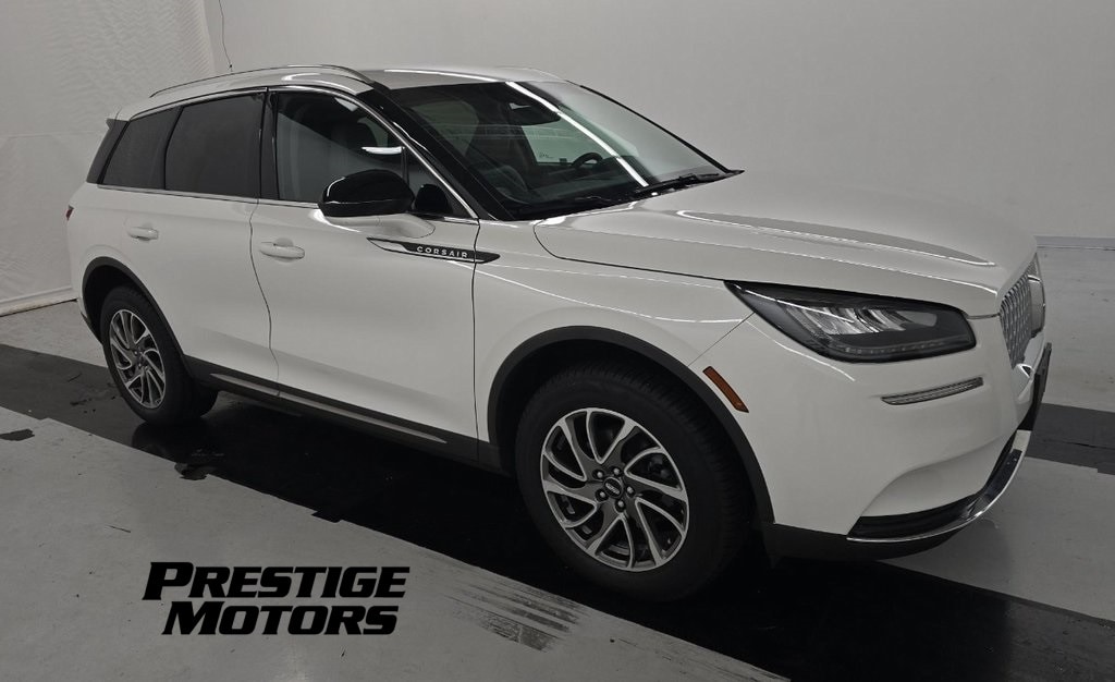 2022 Lincoln Corsair Base