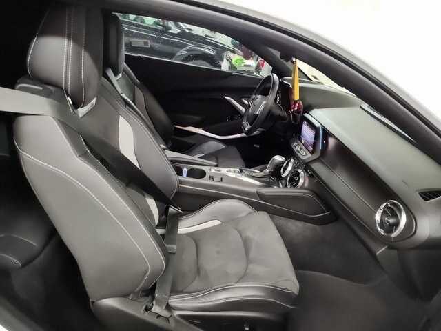 2019 Chevrolet Camaro 2SS photo 4