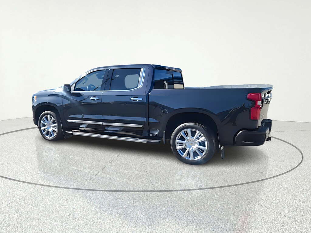 2023 Chevrolet Silverado 1500 High Country - Photo 5