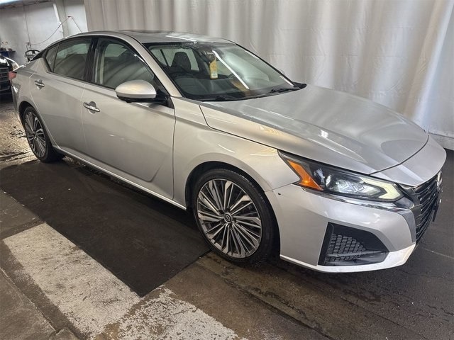 2023 Nissan Altima SL