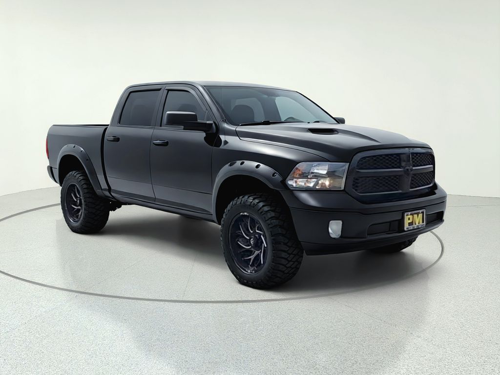 2019 RAM 1500 Classic SLT Crew Cab 4x4 5'7" Box's photo