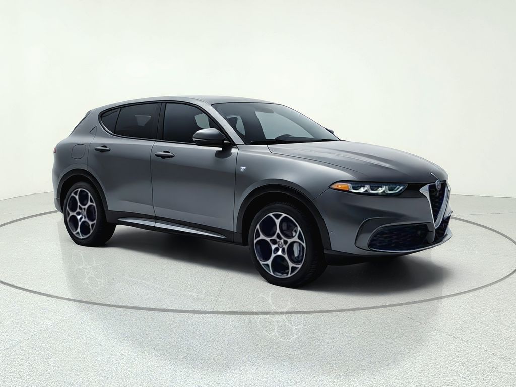 2024 Alfa Romeo Tonale TI's photo