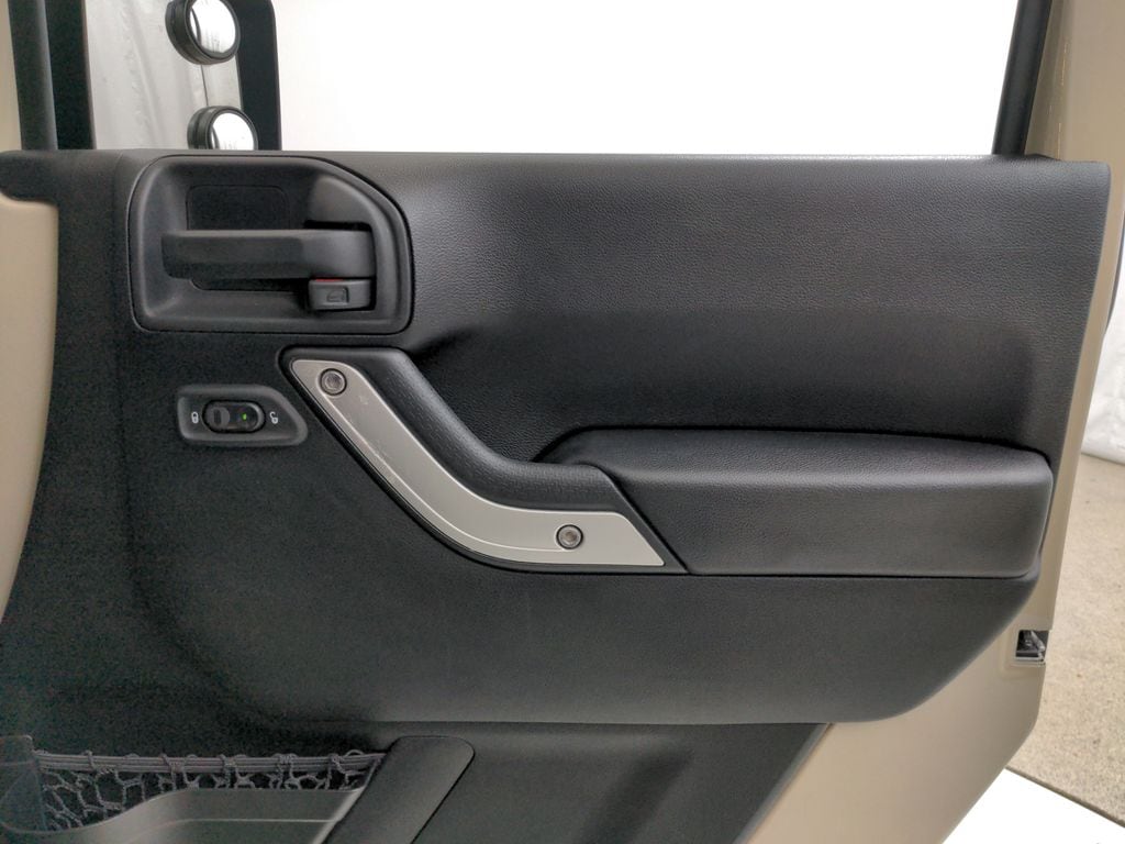2017 Jeep Wrangler Rubicon - Photo 22