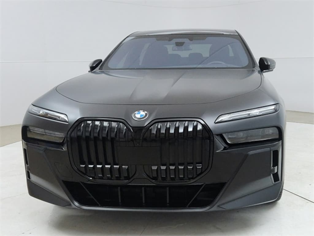 Used 2023 BMW 760i xDrive Sedan