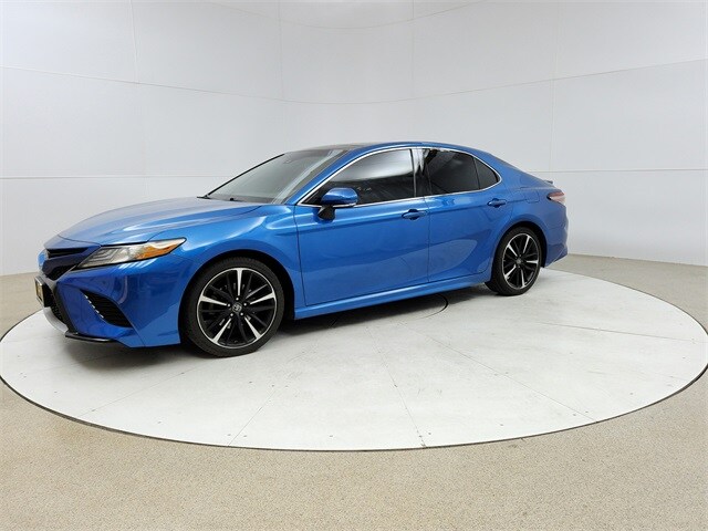 2018 Toyota Camry XSE photo 3
