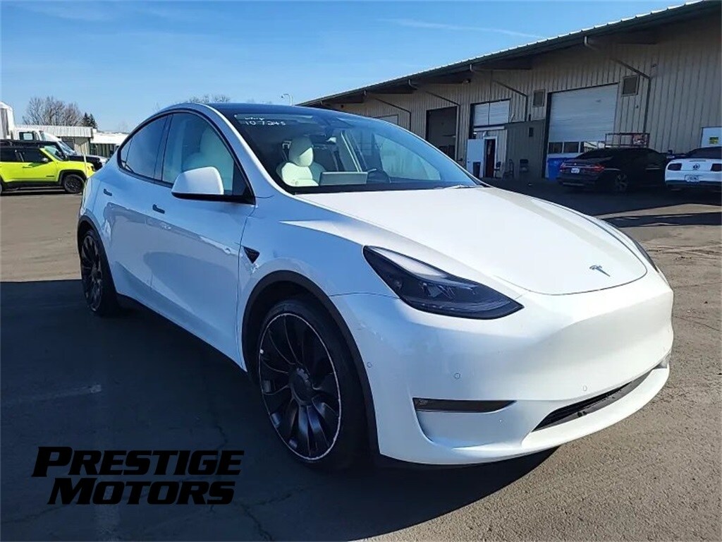 Used 2022 Tesla Model Y Performance SUV