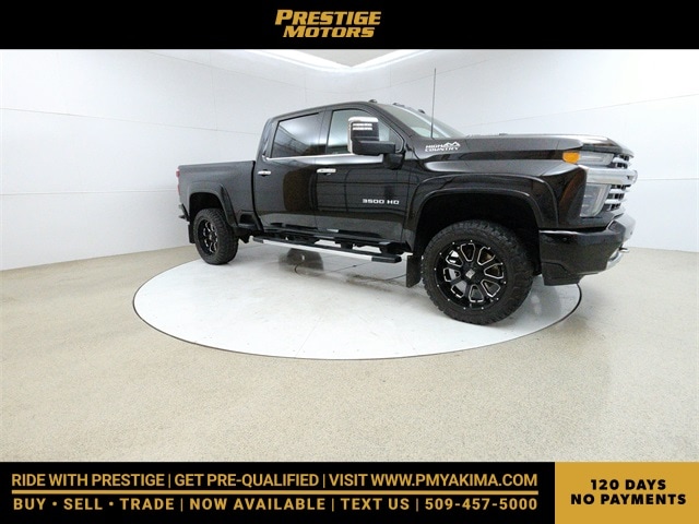 2020 Chevrolet Silverado HD High Country's photo