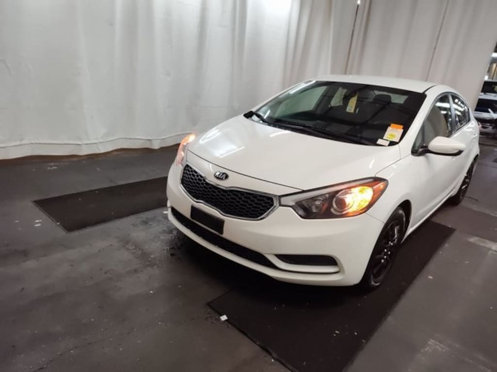 Used 2016 Kia Forte LX FWD Sedan