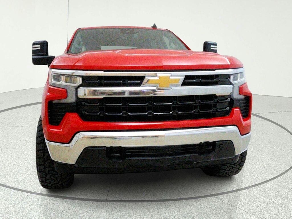 Used 2022 Chevrolet Silverado 1500 LT w/1LT Truck Crew Cab