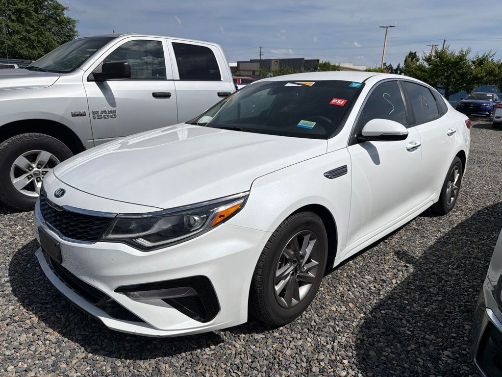 2020 Kia Optima LX AT's photo