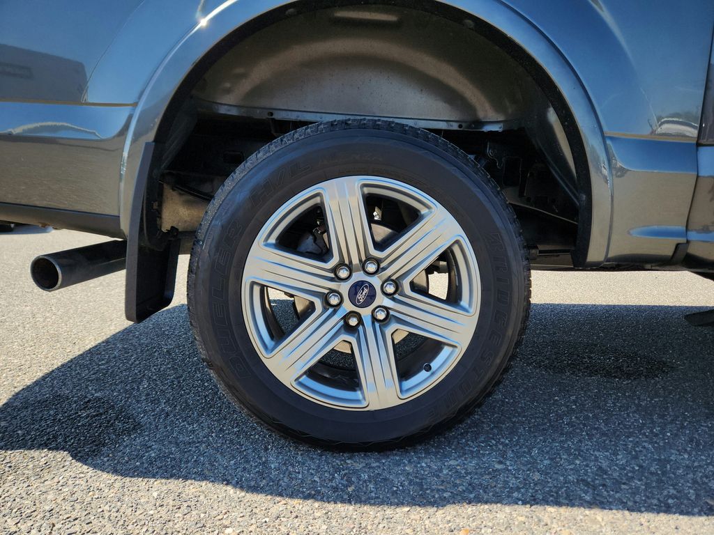 2019 Ford F-150 Lariat - Photo 9