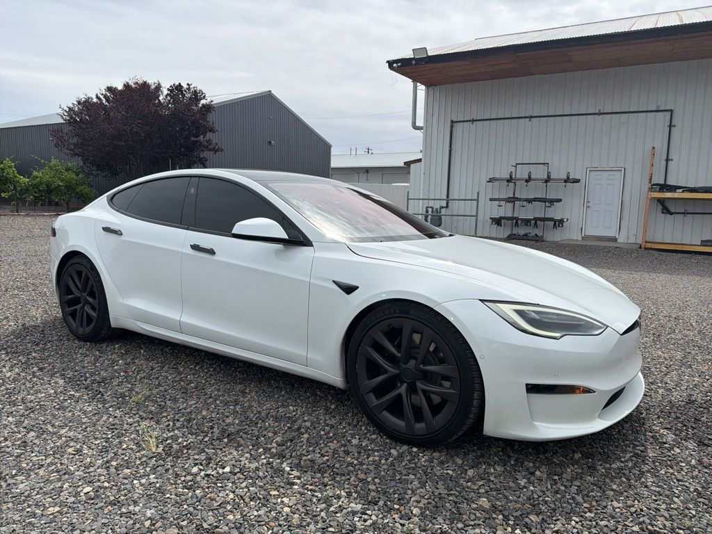 2022 Tesla Model S -'s photo